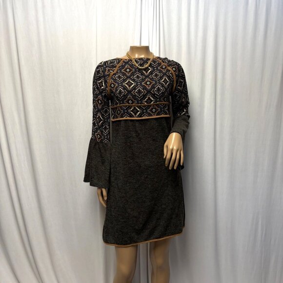 THML Dress Womens XS Bell Sleeve Keyhole Mixed Print Boho Boutique Lightweight - Picture 5 of 9